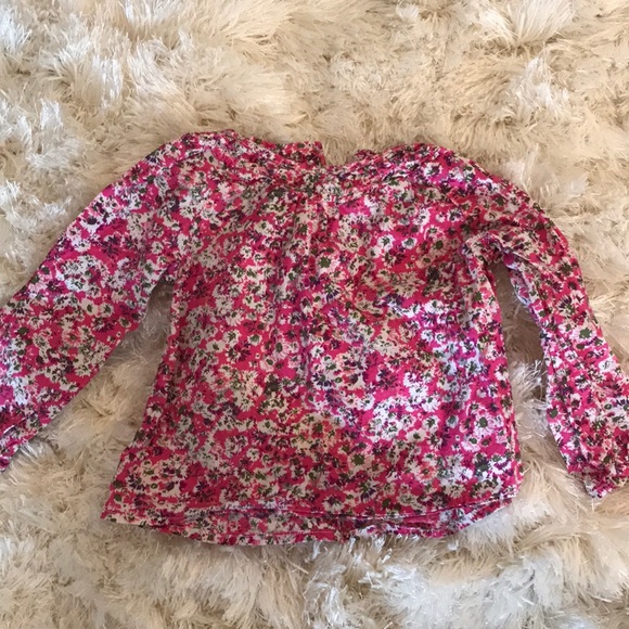 5 top bundle! - Picture 4 of 8